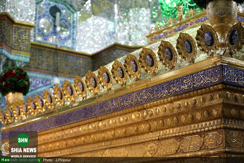 تصاویری از آینه&zwnj;کاری و کاشی&zwnj;کاری حرم مطهر حضرت فاطمه معصومه(س)