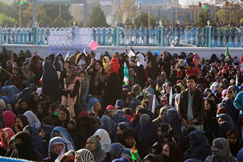 آیا رشد جمعیت بالای افغانستان موجب بحران خواهد شد؟