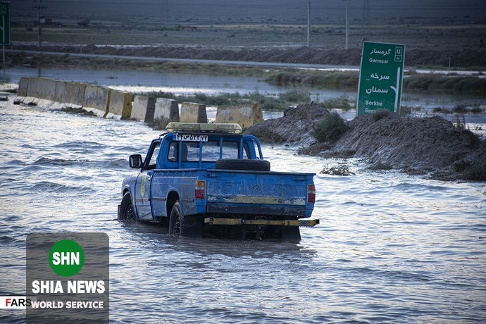 سیلاب و انسداد جاده مشهد به تهران