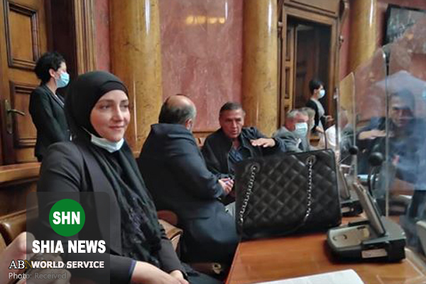 حضور اولين زن محجبه مسلمان در مجلس صربستان