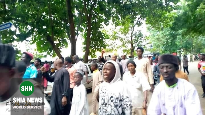 تظاهرات علیه توهین به پیامبر(ص) و حبس شیخ زاکزاکی در نیجریه