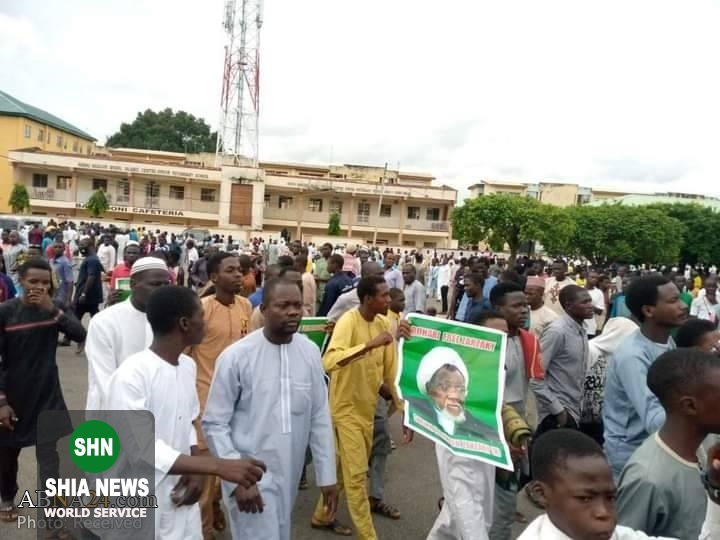 تظاهرات علیه توهین به پیامبر(ص) و حبس شیخ زاکزاکی در نیجریه