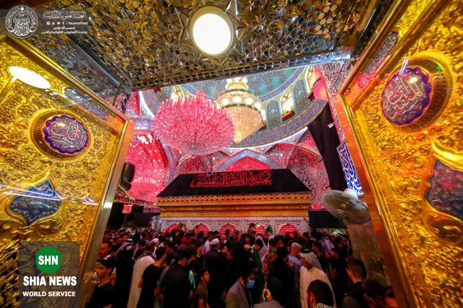 حضور زائران اربعین حسینی در حرم مطهر امام علی(ع) حضور زائران اربعین حسینی در حرم مطهر امام علی(ع)