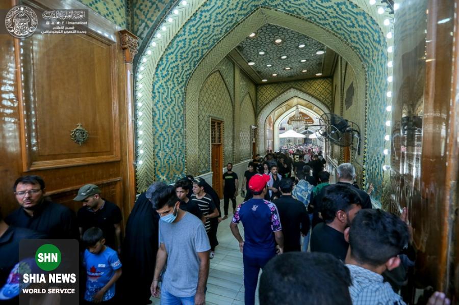 حضور زائران اربعین حسینی در حرم مطهر امام علی(ع) حضور زائران اربعین حسینی در حرم مطهر امام علی(ع)