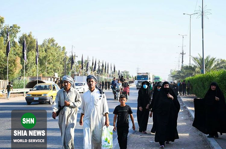 زائران عراقی این‌بار با پای پیاده به حرم علوی مشرف می‌شوند