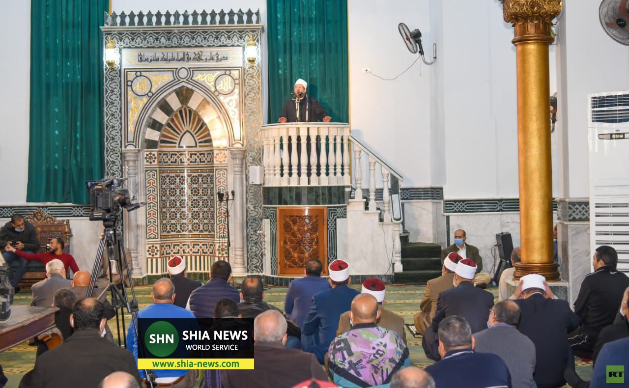 حضور یک وزیر خانم مسیحی در افتتاح مساجد در مصر حضور یک وزیر خانم مسیحی در افتتاح مساجد در مصر
