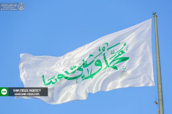 تصاویر/ گل آرایی آستان مطهر علوی و برافراشتن پرچم محمد و علی قدوتنا