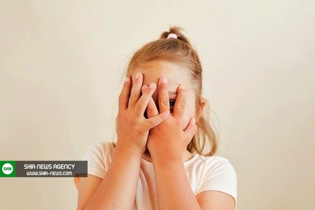 راه حل روانشناسان به والدین کودکان خجالتی