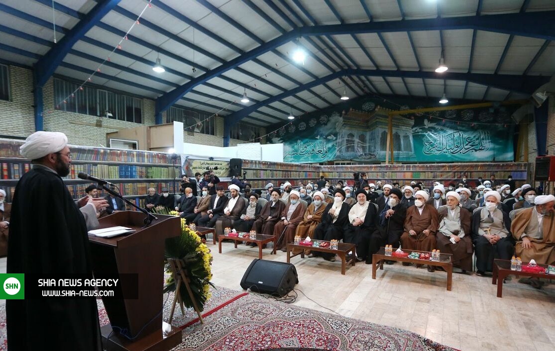 افتتاح ساختمان جدید کتابخانه تاریخ اسلام در قم افتتاح ساختمان جدید کتابخانه تاریخ اسلام در قم