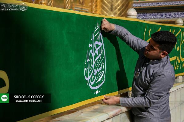 تصاویر/ تزیین و گل آرایی حرم امام علی(ع) به مناسبت عید مبعث تصاویر/ تزیین و گل آرایی حرم امام علی(ع) به مناسبت عید مبعث
