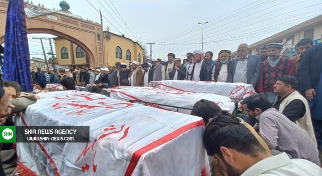 پیکر شهدای حمله تروریستی به مسجد پیشاور پاکستان تشییع شد + تصاویر پیکر شهدای حمله تروریستی به مسجد پیشاور پاکستان تشییع شد + تصاویر