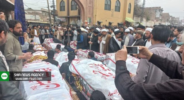پیکر شهدای حمله تروریستی به مسجد پیشاور پاکستان تشییع شد + تصاویر پیکر شهدای حمله تروریستی به مسجد پیشاور پاکستان تشییع شد + تصاویر