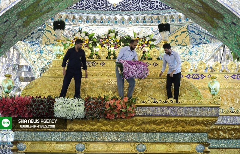 تصاویر/ گل آرایی حرمین امامین عسکریین(ع) به مناسبت اعیاد شعبانیه