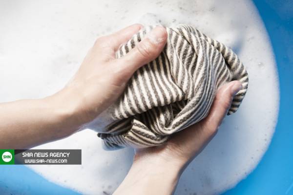 پاک کردن لکه جوهر خودکار از روی لباس با الکل