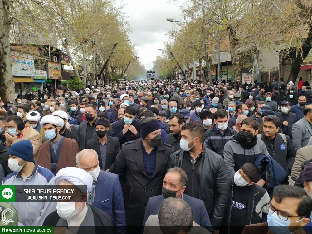 تصاویر/ حضور باشکوه مردم گرگان در تشییع پیکر مرحوم آیتالله علوی گرگانی تصاویر/ حضور باشکوه مردم گرگان در تشییع پیکر مرحوم آیتالله علوی گرگانی
