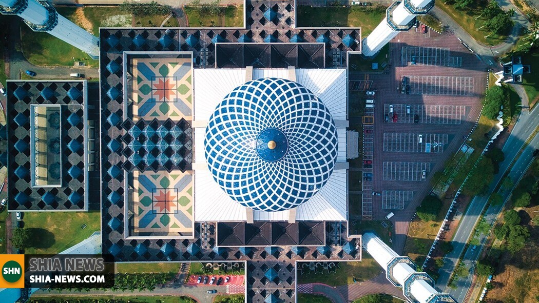 بلندترین مناره مسجدآبی مالزی در رکوردهای گینس