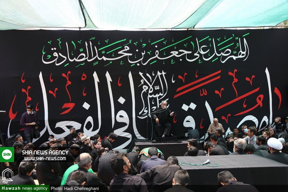 تصاویر/ مجلس عزای شهادت امام جعفر صادق علیهالسلام با حضور آیت الله وحید خراسانی تصاویر/ مجلس عزای شهادت امام جعفر صادق علیهالسلام با حضور آیت الله وحید خراسانی