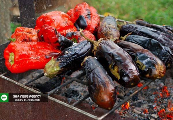 طرز تهیه بادمجان کبابی با گوجه طرز تهیه بادمجان کبابی با گوجه