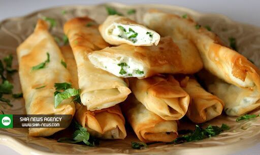 طرز تهیه بورک با هر چیزی که در یخچال دارید! طرز تهیه بورک با هر چیزی که در یخچال دارید!