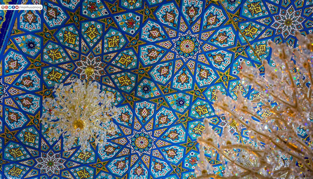 تصاویر/ جلوهای زیبا از نقش و نگارهای حرم امام حسین (ع) تصاویر/ جلوهای زیبا از نقش و نگارهای حرم امام حسین (ع)