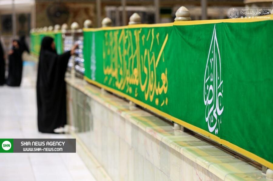 تصاویر/ جشن ولادت امام رضا (ع) در حرم حضرت امیرالمومنین (ع) تصاویر/ جشن ولادت امام رضا (ع) در حرم حضرت امیرالمومنین (ع)
