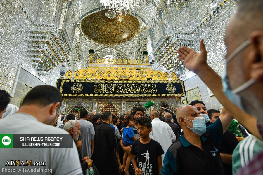 حضور زائران عزادار شهادت امام جواد(ع) در حرم امامین کاظمین(ع) حضور زائران عزادار شهادت امام جواد(ع) در حرم امامین کاظمین(ع)