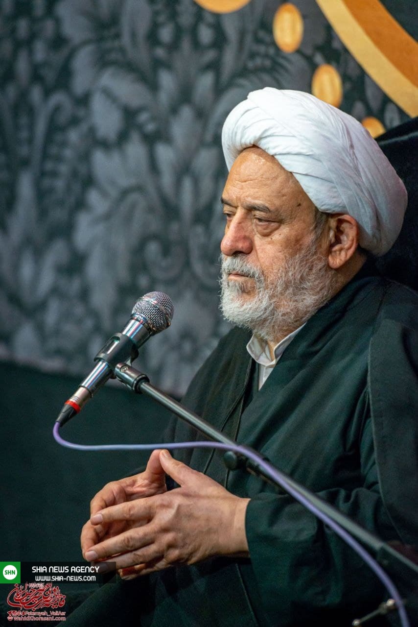 تصاویری از مجلس عزای امام جواد (ع) در دفتر آیت الله وحید خراسانی