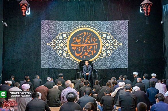 تصاویری از مجلس عزای امام جواد (ع) در دفتر آیت الله وحید خراسانی