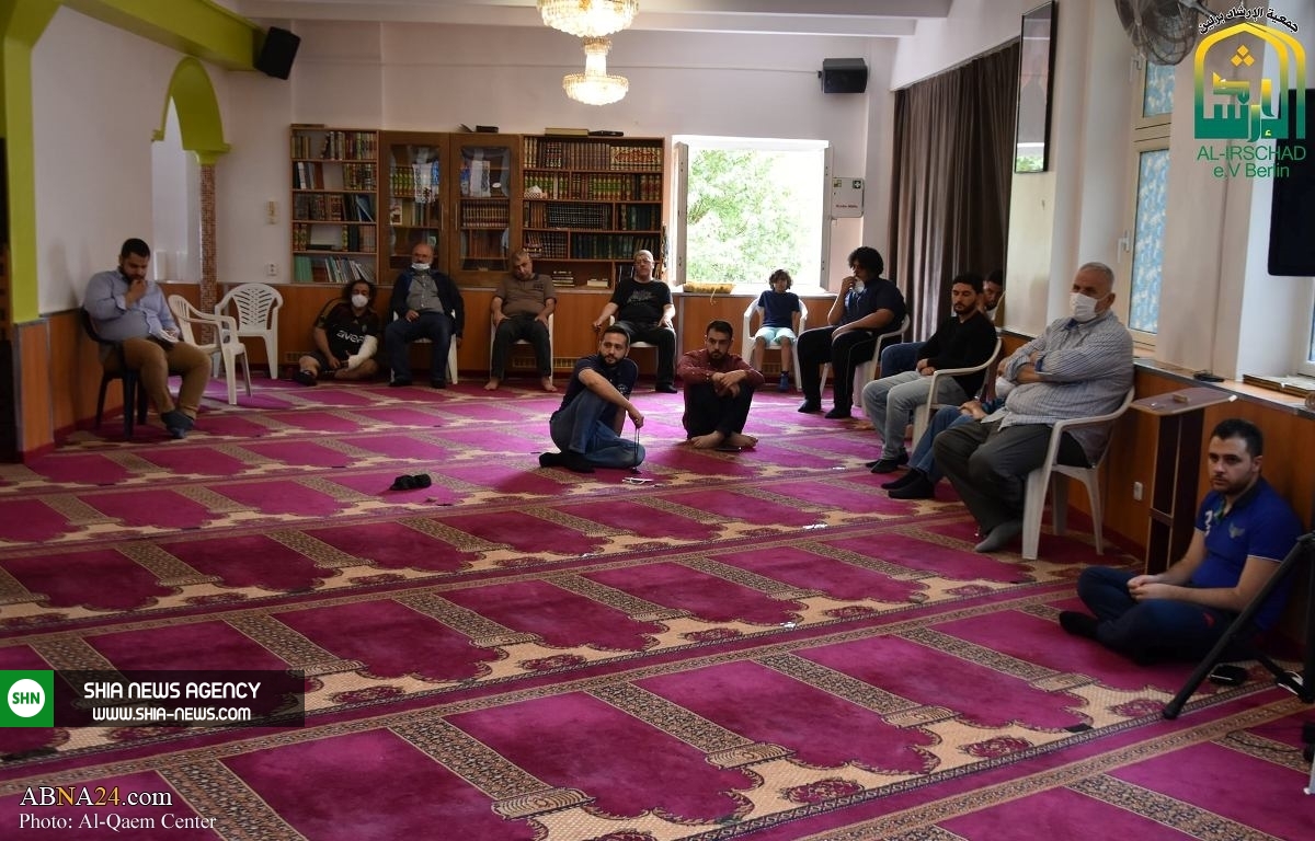 تصاویر/ نماز جمعه شیعیان آلمان در شهر برلین تصاویر/ نماز جمعه شیعیان آلمان در شهر برلین