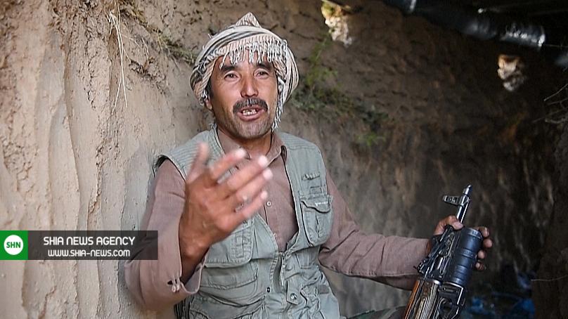 زنی که به بسیج نیروها علیه طالبان کمک میکند زنی که به بسیج نیروها علیه طالبان کمک میکند