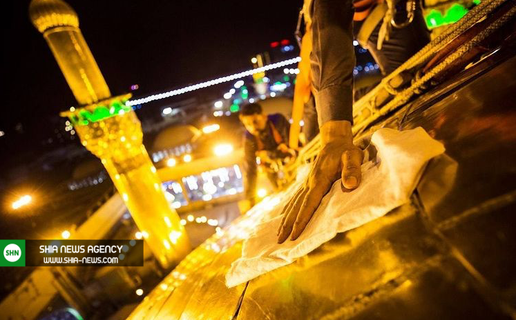 گنبد حرم امام حسین (ع) درآستانه محرم شست&zwnj;وشو شد