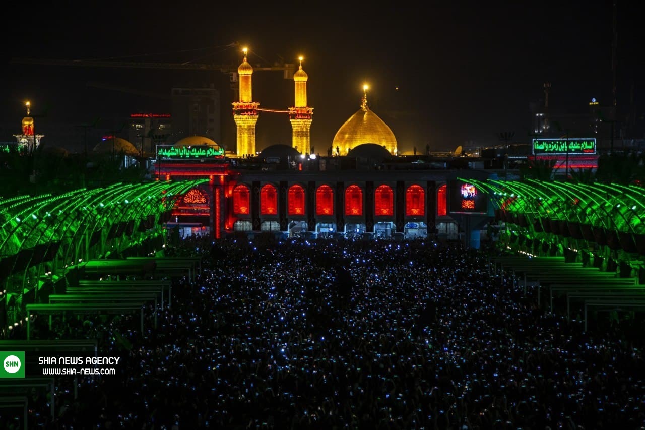 برگزاری مراسم تعویض پرچم و اذن عزا با حضور ۳ میلیون زائر در کربلا+ تصاویر
