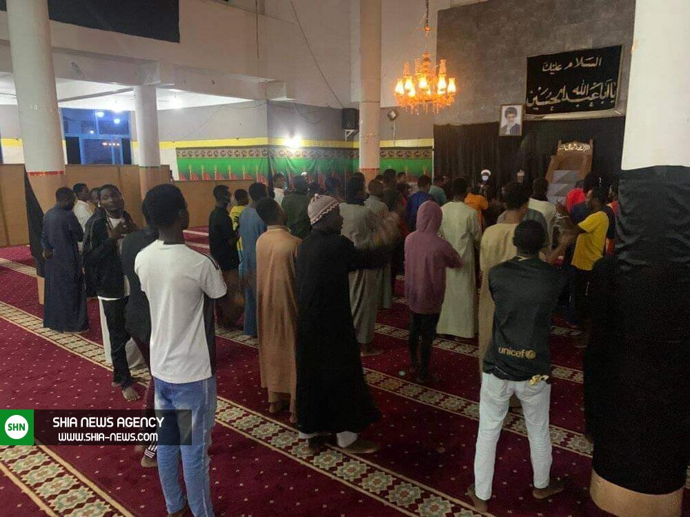 اقامه عزای امام حسین(ع) توسط شیعیان کشور غنا +تصاویر اقامه عزای امام حسین(ع) توسط شیعیان کشور غنا +تصاویر