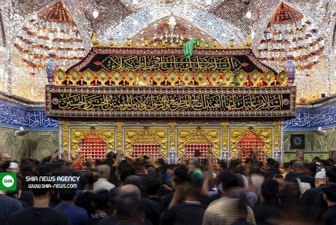 حرم امام حسین(ع) و حضرت عباس در شبهای محرم حرم امام حسین(ع) و حضرت عباس در شبهای محرم