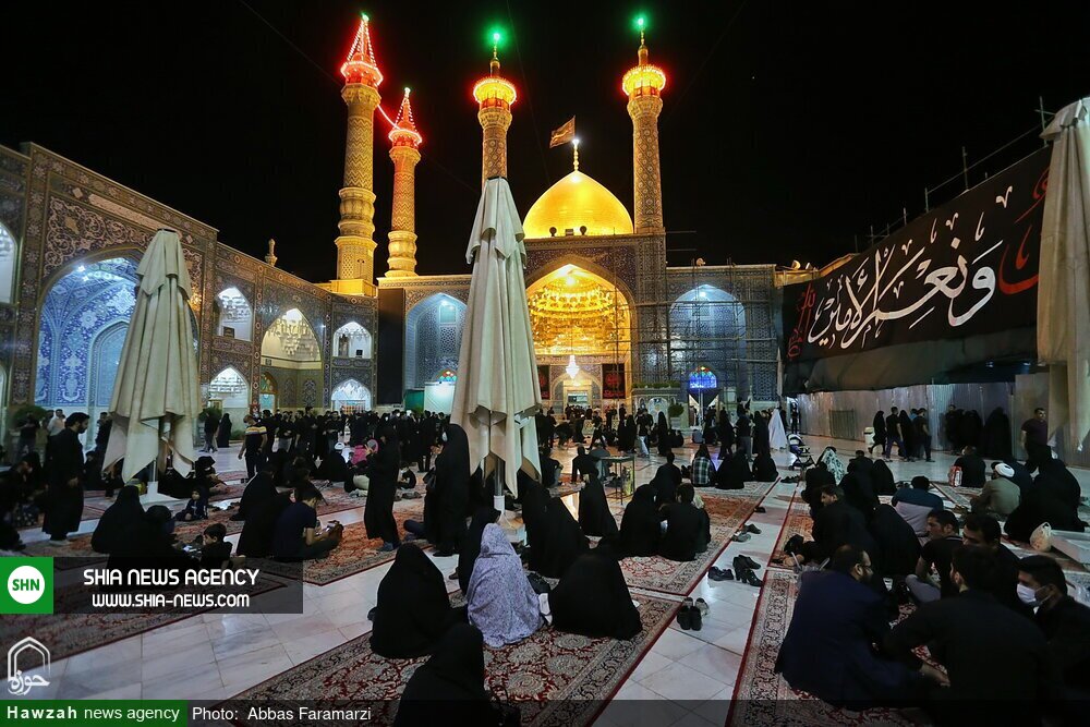 تصاویر/ حال و هوای حرم حضرت معصومه(ع) در شب اربعین حسینی تصاویر/ حال و هوای حرم حضرت معصومه(ع) در شب اربعین حسینی