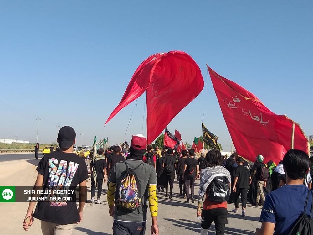 تصاویر/ پیاده روی زائران حسینی در مسیر کربلا تصاویر/ پیاده روی زائران حسینی در مسیر کربلا