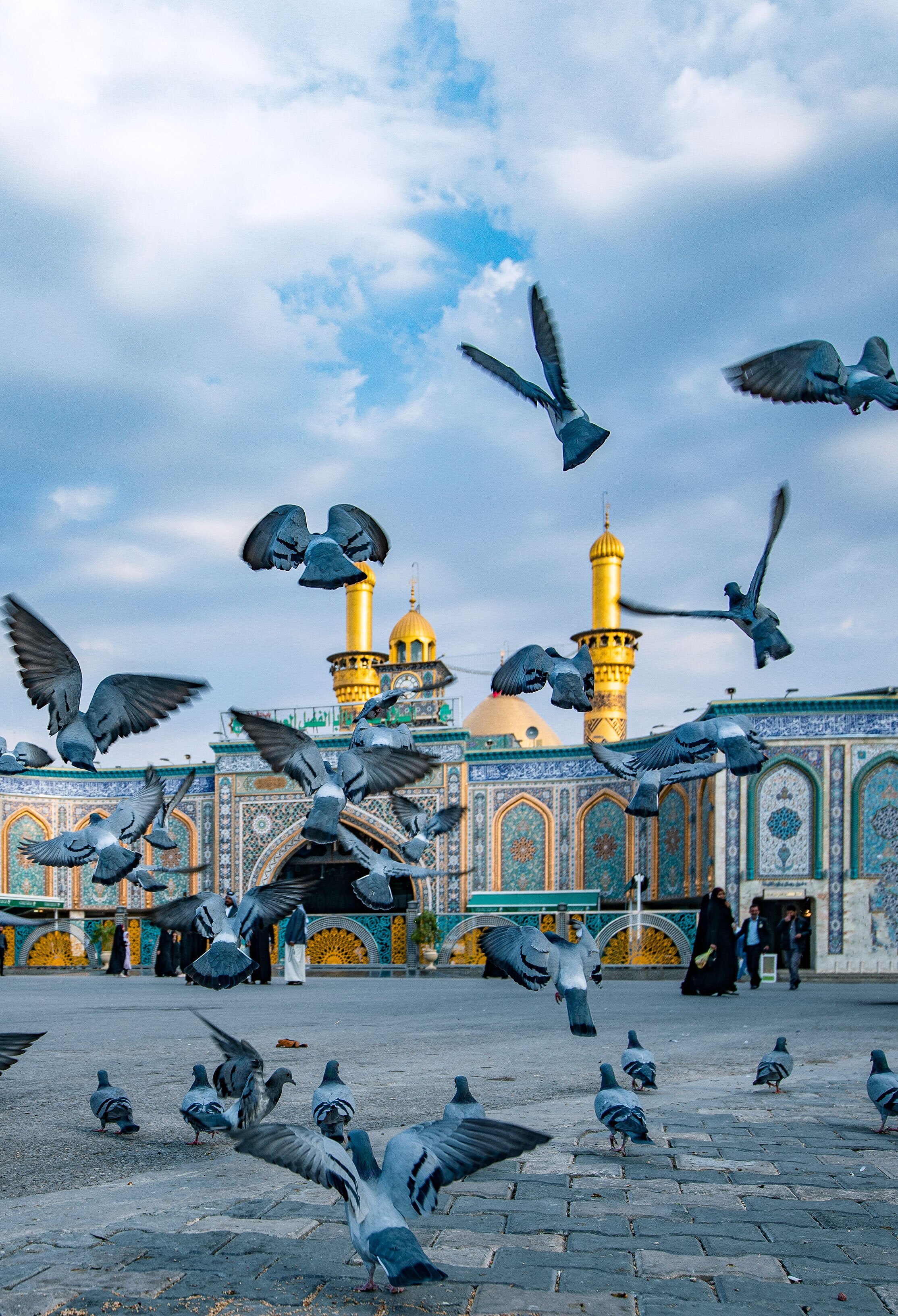 نمایی زیبا از حرم حضرت ابوالفضل عباس(علیه السلام)