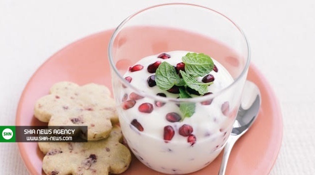 دسر ماست با انار و دارچین مخصوص شب یلدا