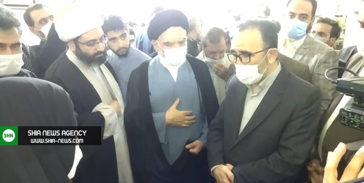 عیادت مسئولین از دو طلبه مضروب و دلجویی از خانواده شهید اصلانی + تصاویر عیادت مسئولین از دو طلبه مضروب و دلجویی از خانواده شهید اصلانی + تصاویر