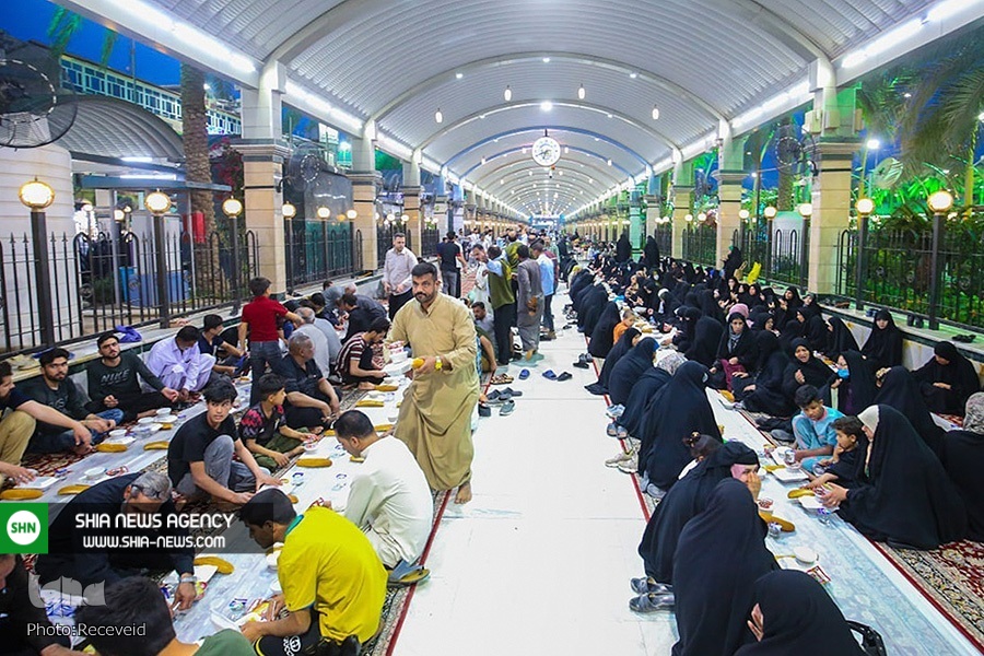 تصاویر/ سفره افطار در بین الحرمین