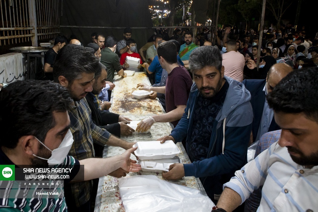 سفره هزار متری سحری کریم اهل بیت(ع)