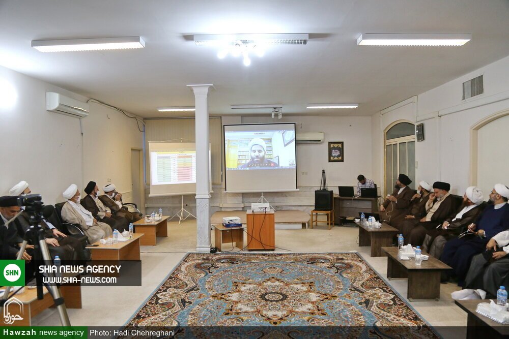 تصاویر / نشست نمایندگان مراجع معظم تقلید با موضوع عید فطر