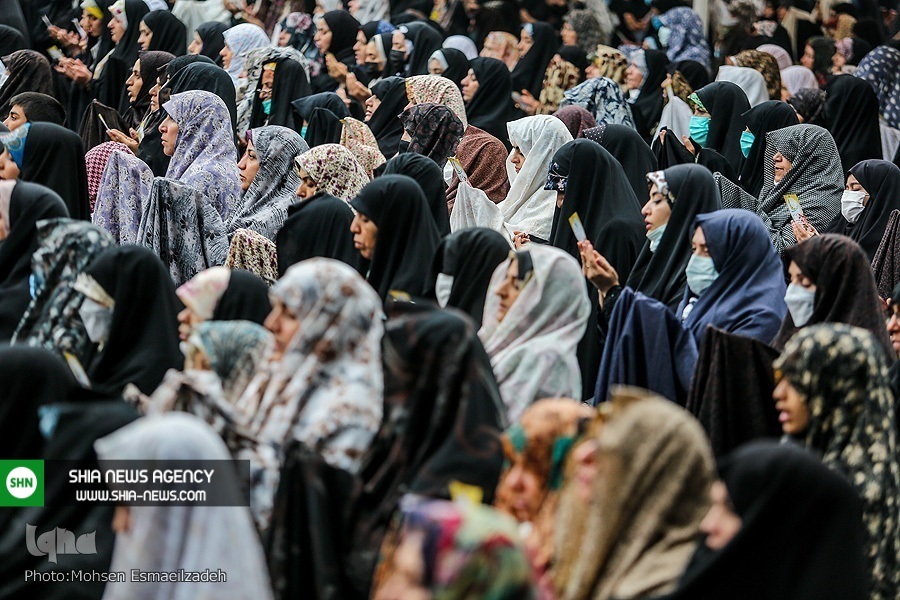 تصاویر/ اقامه نماز عید فطر در حرم مطهر رضوی‎
