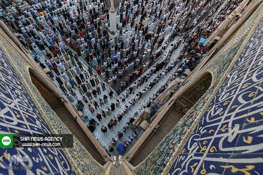 تصاویر/ نماز باشکوه عید فطر در حرم امیرالمؤمنین(ع)