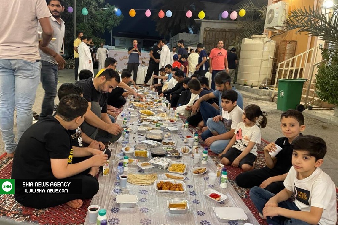 افطار دسته جمعی شیعیان عربستان پس از کرونا+ تصاویر