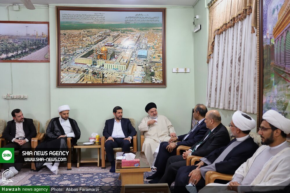 تصاویر/ دیدار وزیر فرهنگ عراق با نماینده آیت الله سیستانی تصاویر/ دیدار وزیر فرهنگ عراق با نماینده آیت الله سیستانی