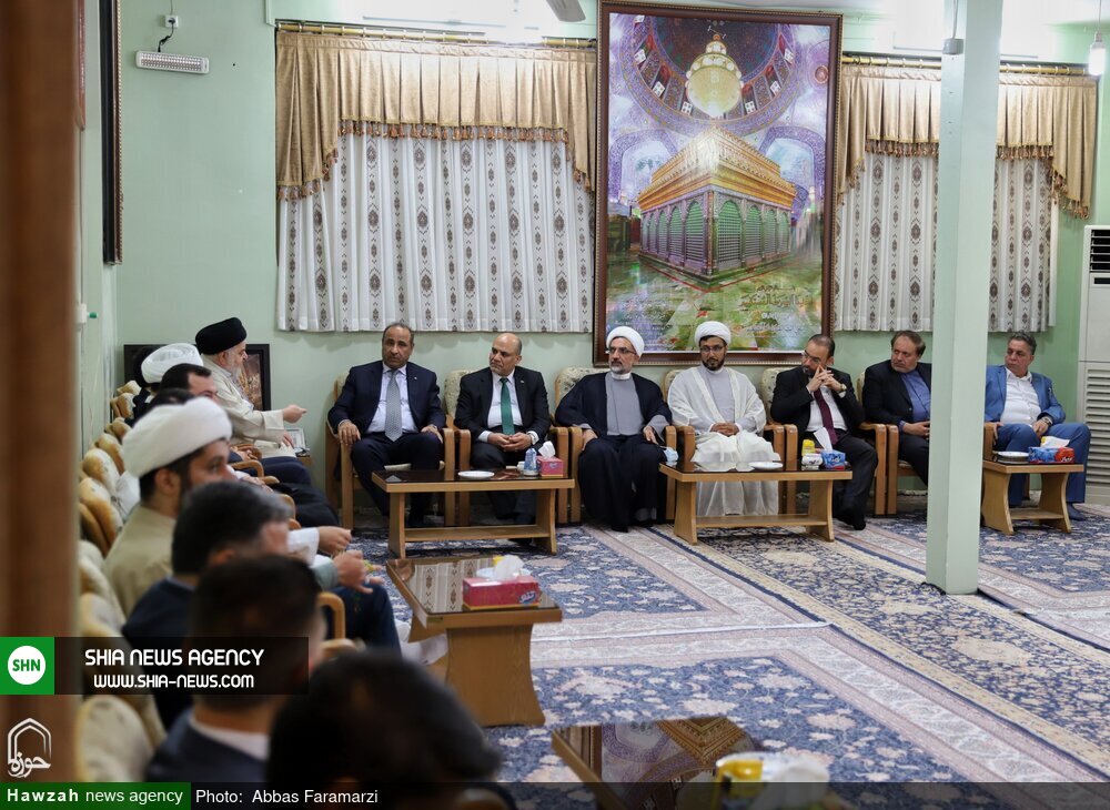 تصاویر/ دیدار وزیر فرهنگ عراق با نماینده آیت الله سیستانی تصاویر/ دیدار وزیر فرهنگ عراق با نماینده آیت الله سیستانی