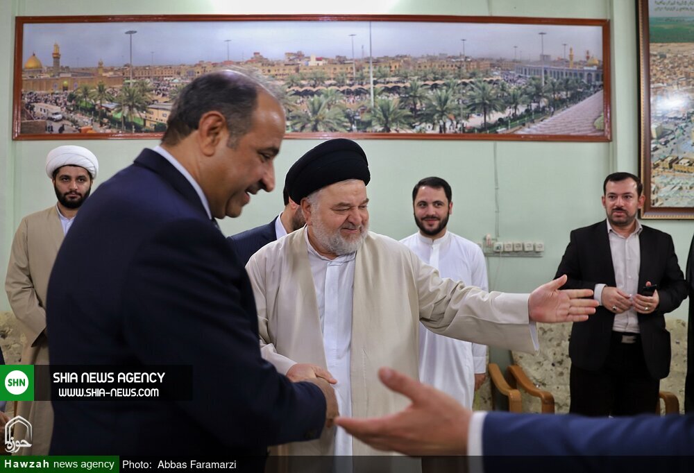 تصاویر/ دیدار وزیر فرهنگ عراق با نماینده آیت الله سیستانی تصاویر/ دیدار وزیر فرهنگ عراق با نماینده آیت الله سیستانی