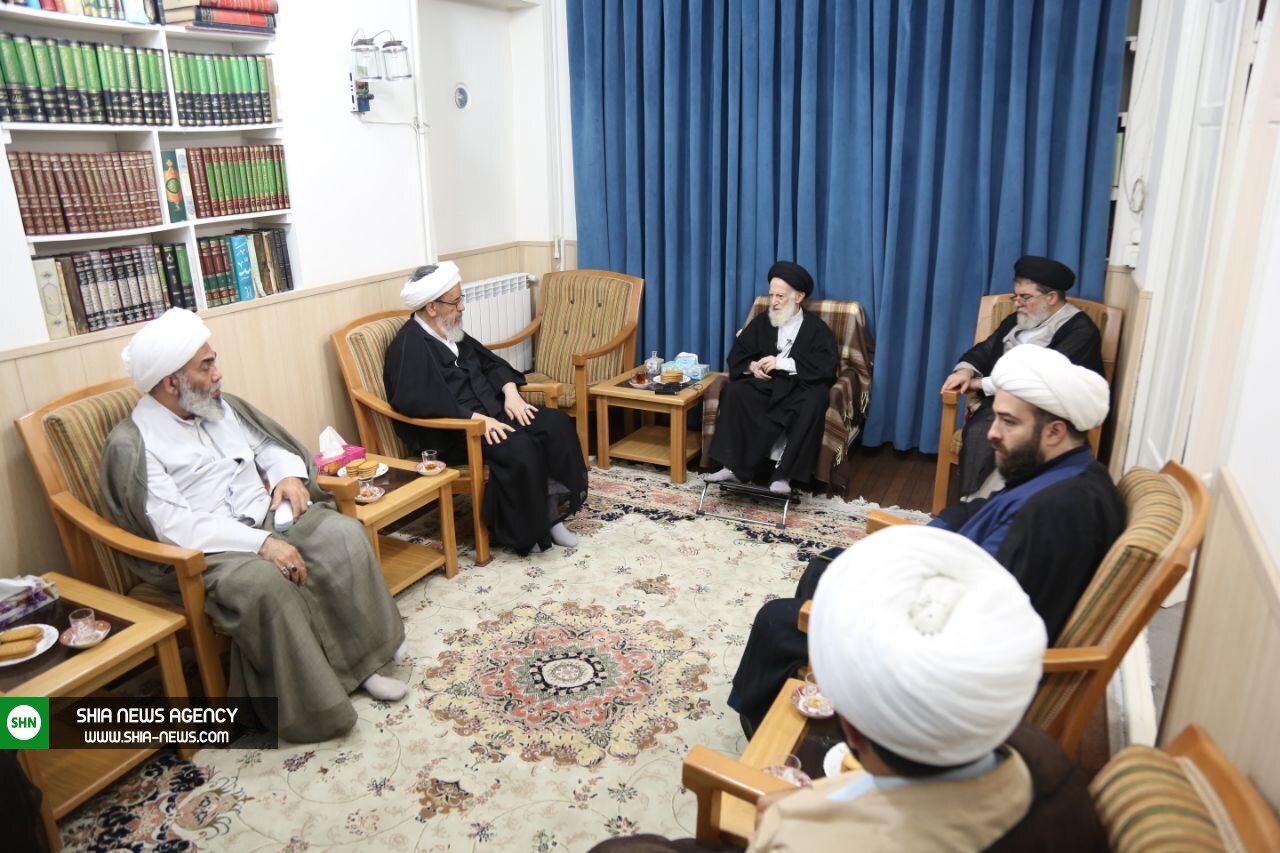 تصاویر: دیدار اعضای بیت مرحوم آیتالله صافی گلپایگانی با آیتالله شبیری زنجانی تصاویر: دیدار اعضای بیت مرحوم آیتالله صافی گلپایگانی با آیتالله شبیری زنجانی