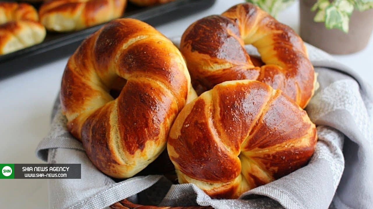 طرز تهیه نان خوشمزه ترکی به نام آچما پیتزایی